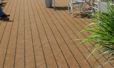 TEAK PRO – umjetna trava kao imitacija tikovine