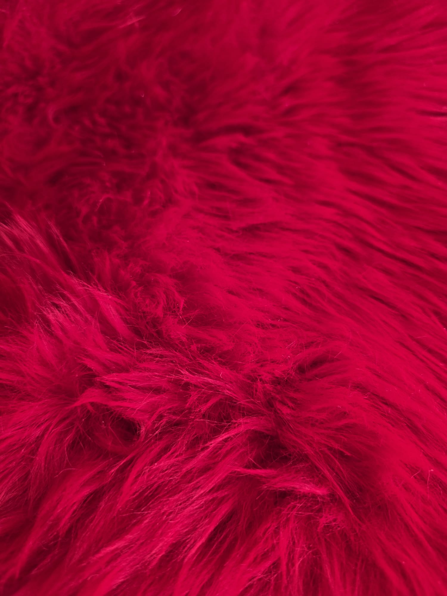 Crvena janjeća koža 65x104 cm od prave australske merino vune